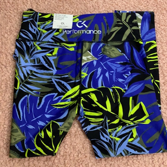 NWT CK Performance printed high waist leggings - Picture 3 of 5